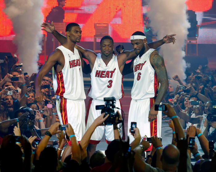 2010-0709-Dwyane-Wade-Chris-Bosh-LeBron-James-077674414.jpg